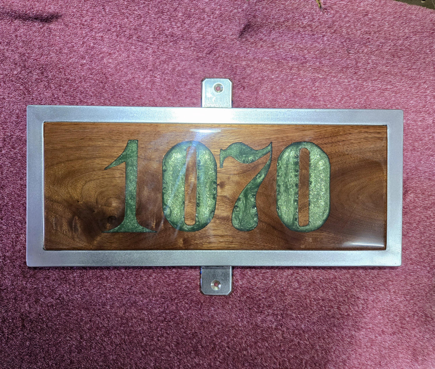 Street Number Sign ~ Custom made for your home!