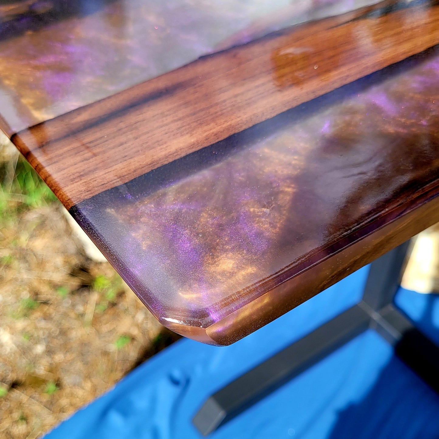 Made to Order! Custom C-Side Table/Couch Table/Coffee Desk - American Black Walnut - Epoxy Resin Inlay